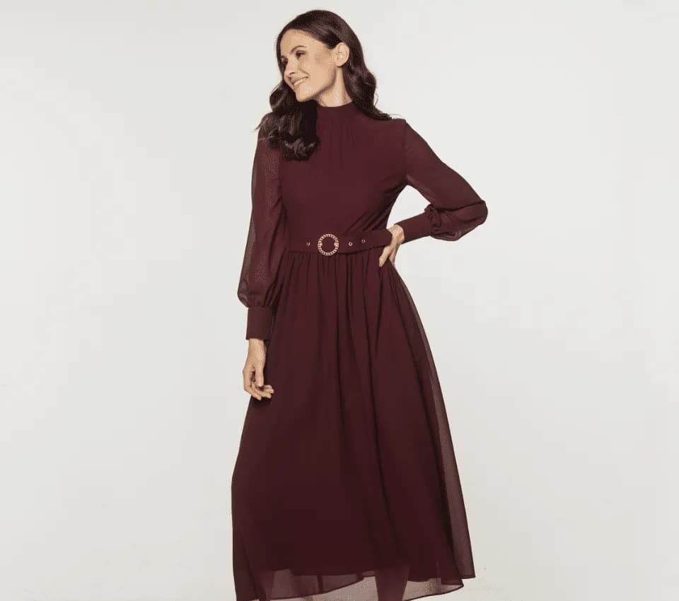 Jak się ubrać na randkę w domu, aby czuć się komfortowo i elegancko